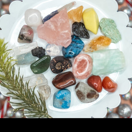 Holiday Christmas Advent Calendar - 25 Days of Crystals